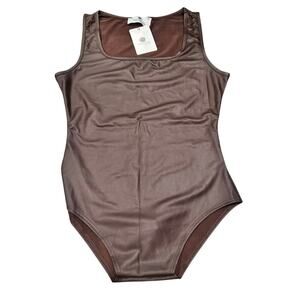 Everyday Chic Boutique – Brown Faux Leather Bodysuit – Size Small